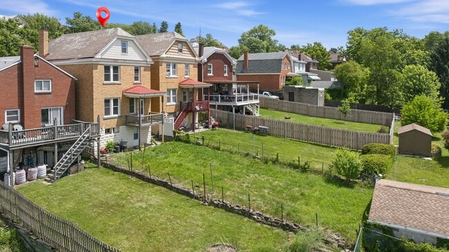 Photo - 135 St Joseph St