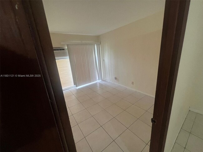 Building Photo - 6580 Santona St Unit A10 Rental