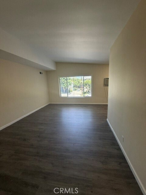 13418 Moorpark St Unidad 4