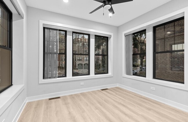 Photo - 7663 N Rogers Ave Unit 3