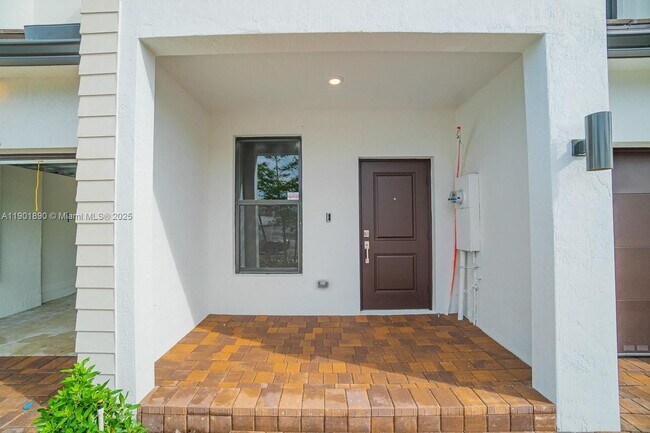 Photo - 207 SW 159th Ter