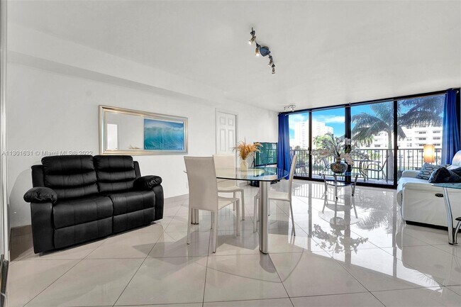 Photo - 2101 S Ocean Dr