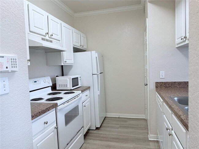 Photo - 911 N Orange Ave Unit 447