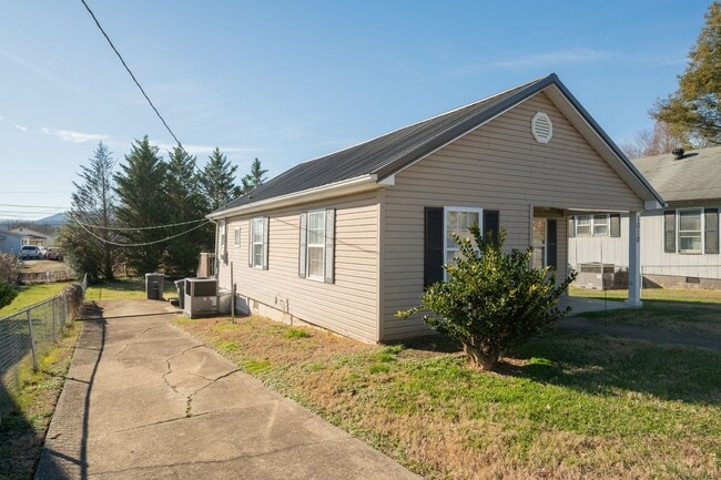 Photo - 2 bed/1 bath site built home