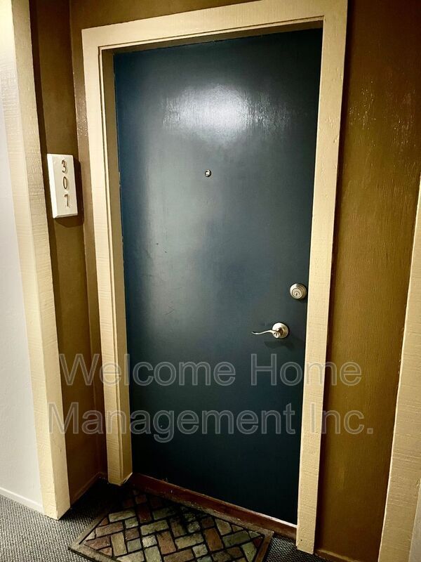 Photo - 1240 Walker Ave