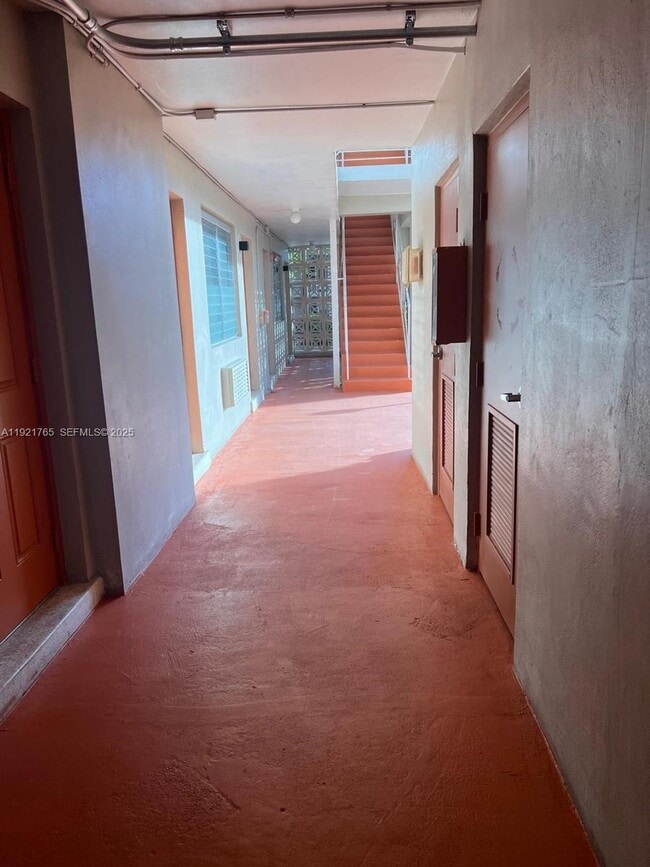 Photo - 141 SW 14th Ave Unit 5