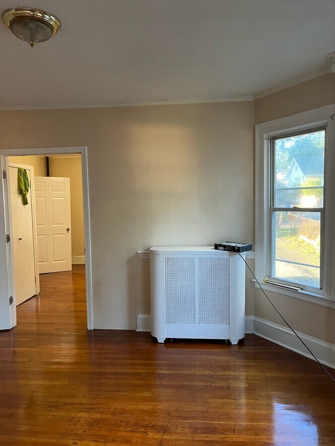 Photo - 21 Sharon St Apartments Unit 1