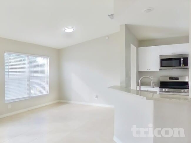 Photo - 11133 Bramblebush St