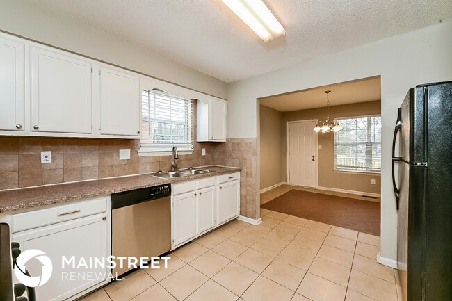 Photo - 1606 Elizabeth Ln