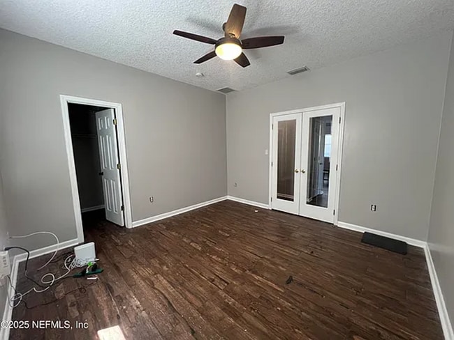 Photo - 6 Bedrooms 4 Bathroom 1672 Hammock Grove Lane