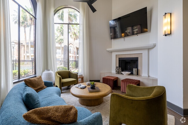 Casa club - Elle at the Medical Center