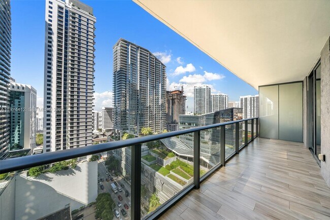 Photo - 801 S Miami Ave Unidad 2110