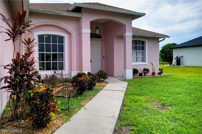 Photo - 5325 Beauty St
