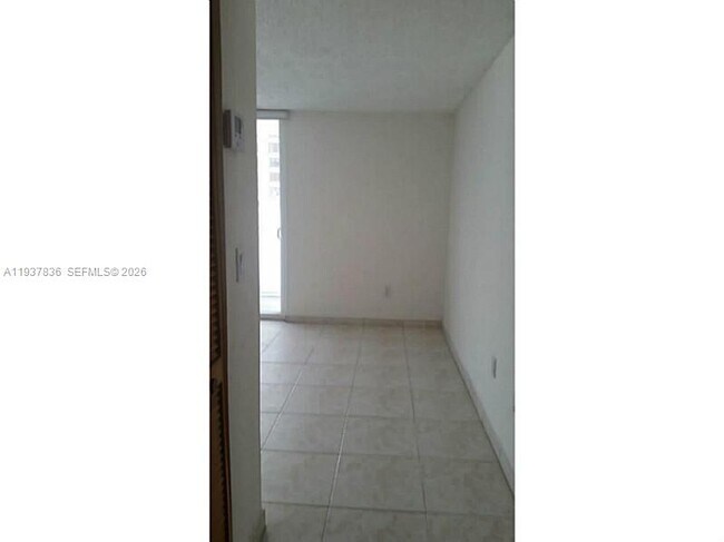 Photo - 2457 Collins Ave Unit 1002