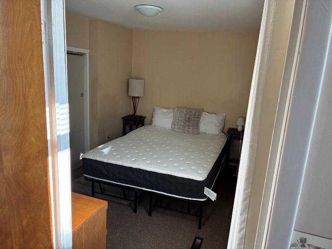 Photo - 621 Albany St Unidad 1W ( 1)