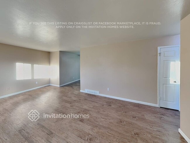 Photo - 9174 Lander St