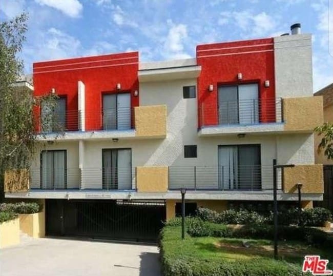 Photo - 10740 Lawler St Unidad 10