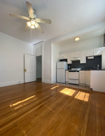 10 Forsyth St