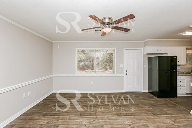 Photo - Carve Out a Great Life Here!