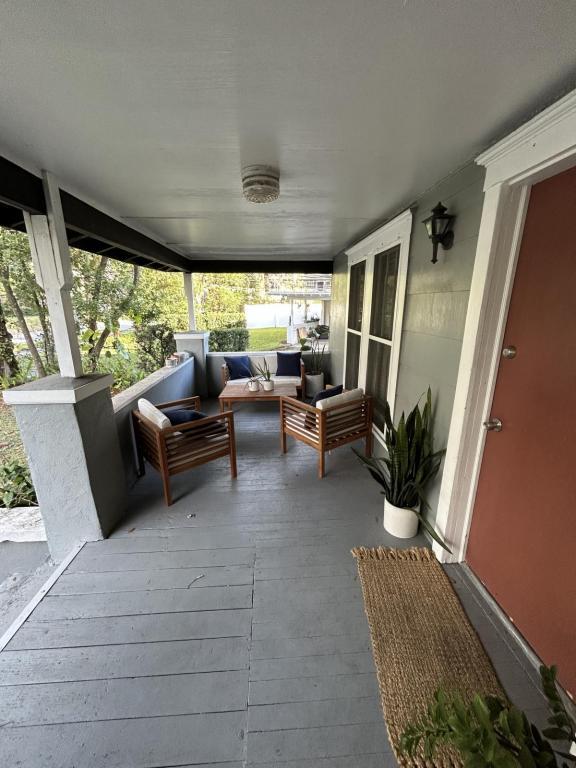 Photo - 615 S Mills Ave