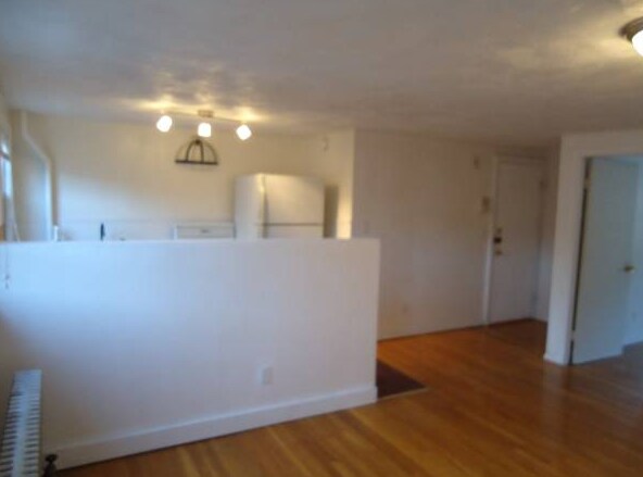 Photo - 16 Melrose St Unit 4