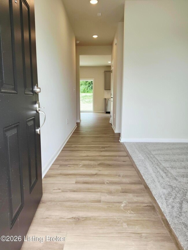 Photo - 8302 Fairmount Rd