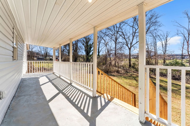 805 W Fairview Ave