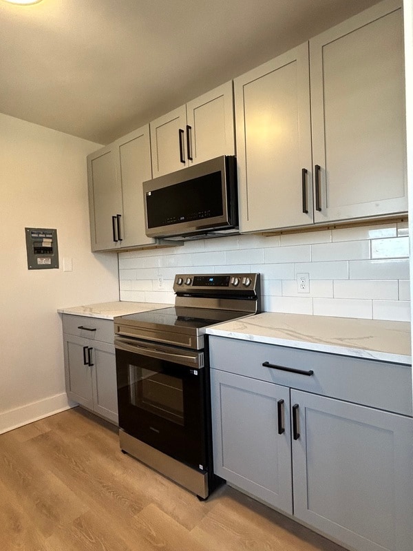 Building Photo - 2903 Voelkel Ave Unit 7