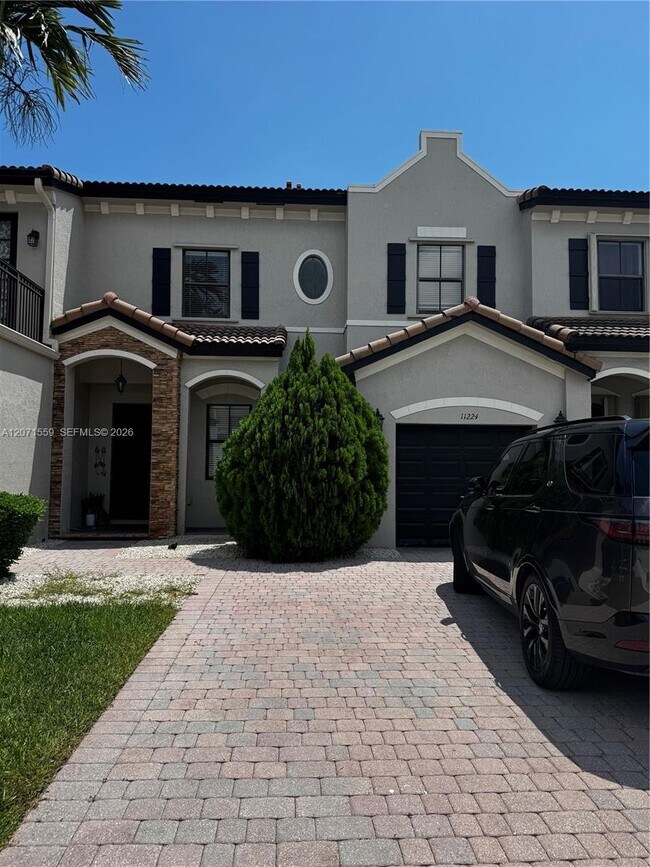 Building Photo - 11224 SW 236 Ln Unit 11224