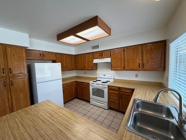 Photo - 5102 E Bannock St