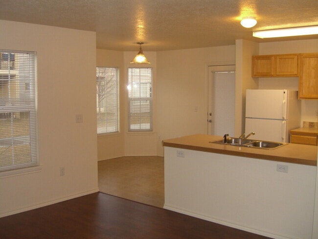 Building Photo - 11836 W Cloverfield Ln