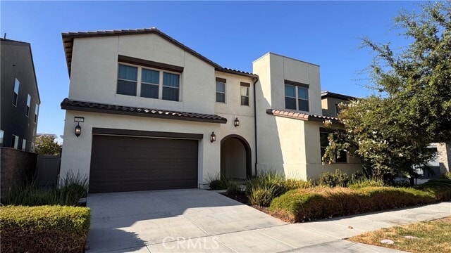 2652 E Scarlett Ln