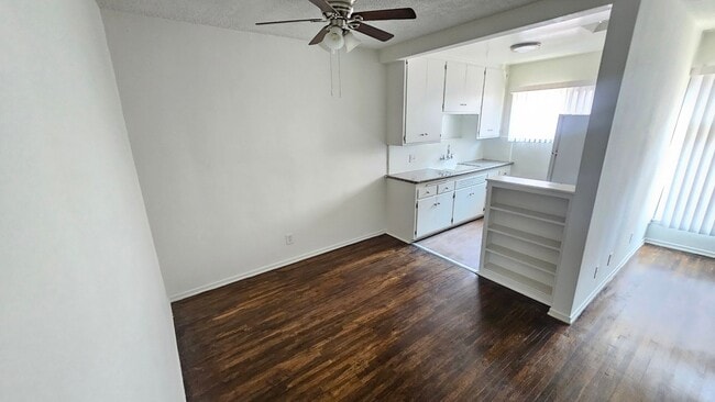 Photo - 1219 N Ardmore Ave Unidad 7