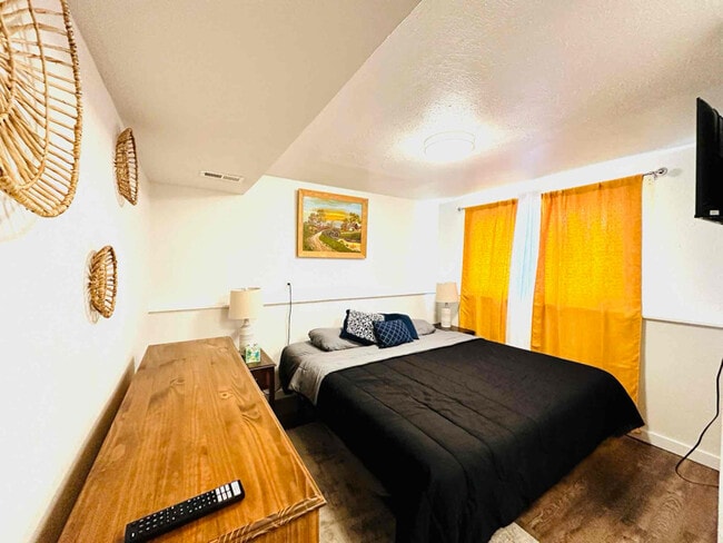 Photo - 47 Hudspeth Ln