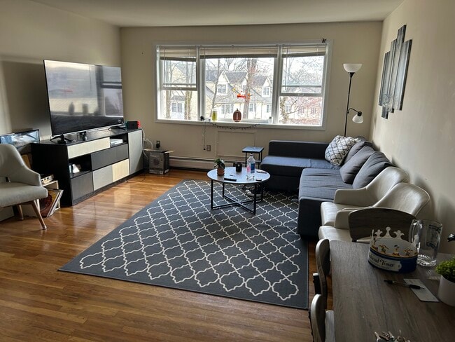 Photo - 59 W Catherine St Unit Number 4