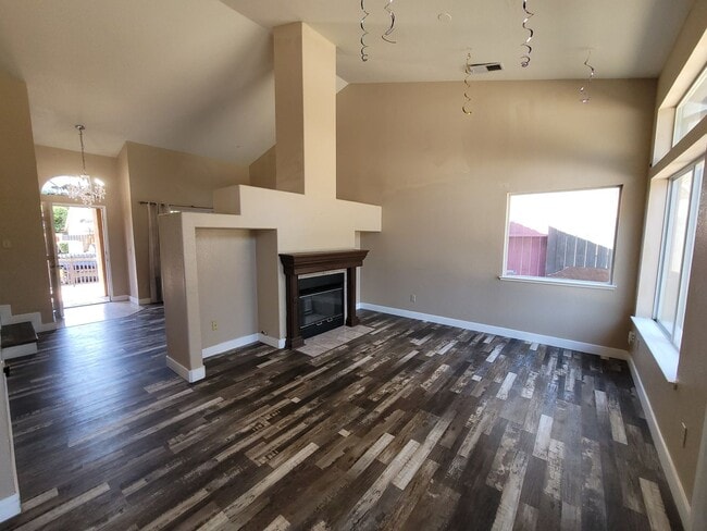 Photo - 1703 Diablo Creek Dr