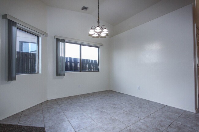 8509 E Leigh Dr Unit A