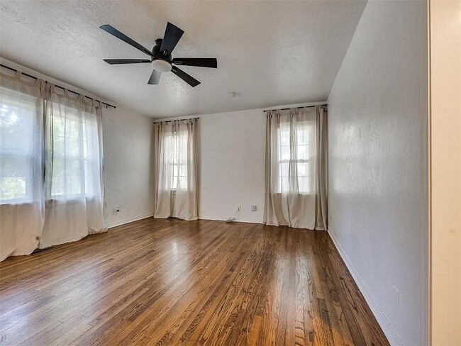 Photo - 1017 McFarland St