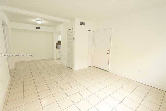 Photo - 650 NW 114th Ave Unit 101