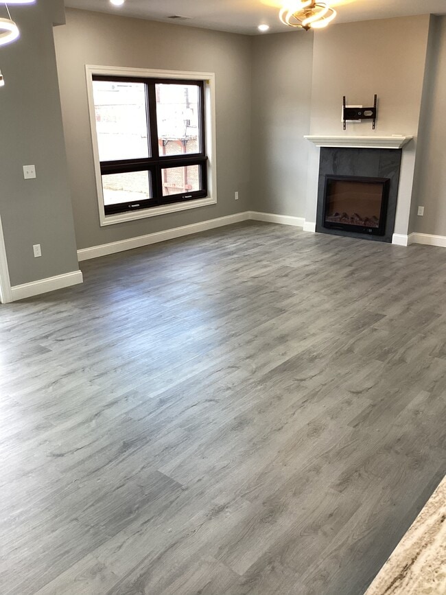 Photo - 318 Grand River Ave Casa Adosada