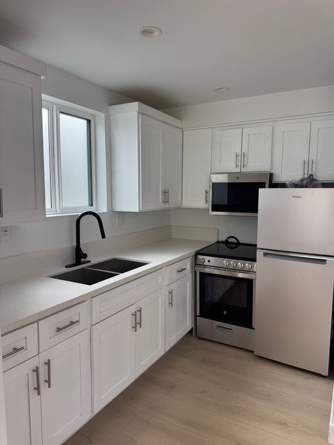 Photo - 4128 Leimert Blvd Unit 4134