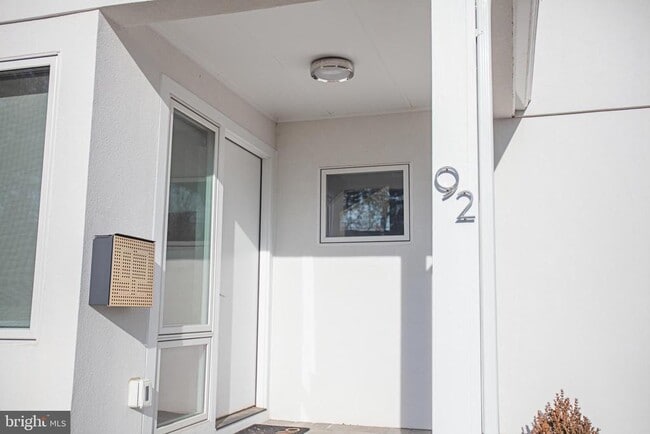 Photo - 92 Overbrook Dr
