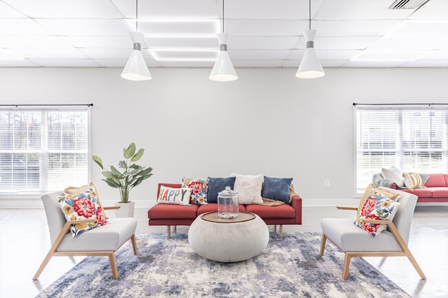 Building Photo - Aubrey Apartments