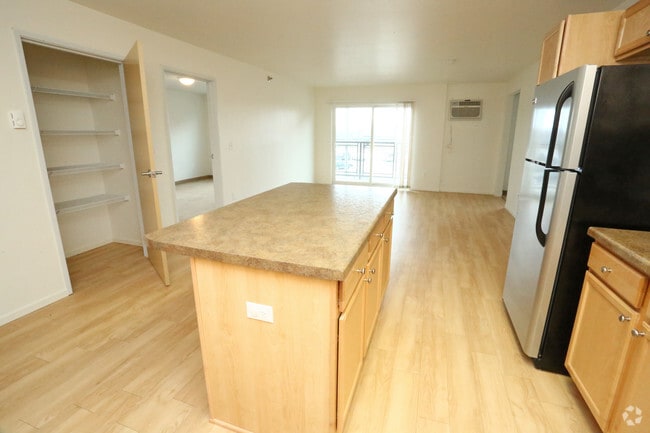 Collins Place Apartments