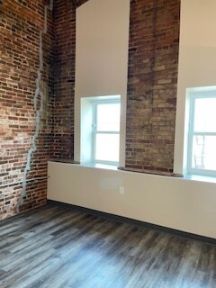 230 Central Ave N Unit 7