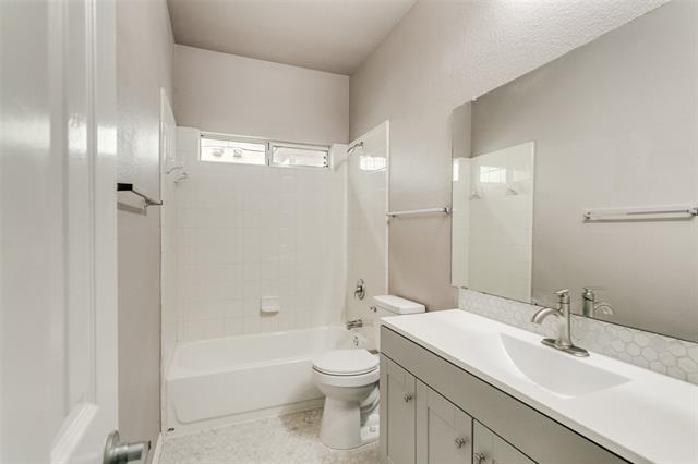 Photo - 9705 Hedge Bell Dr