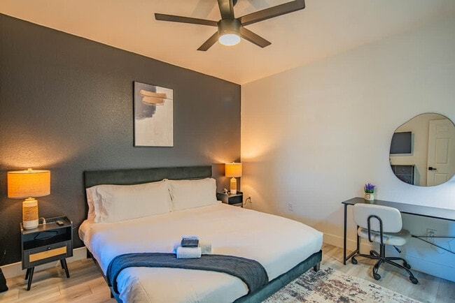 Photo - 7455 N 95th Ave Unidad ID1263141P