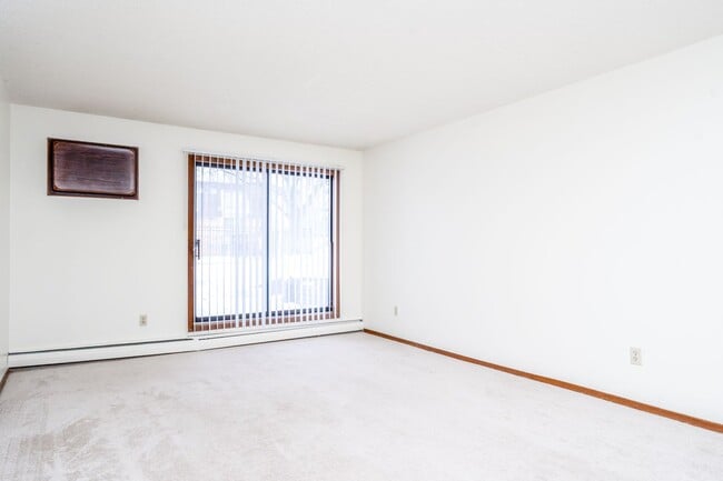 Photo - Heritage Heights Apartments
