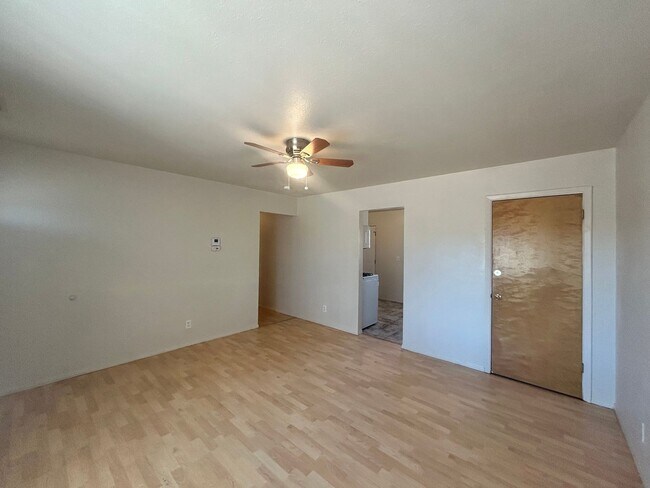 Photo - 3BD/1BA Home with Newly Remodeled Kitchen