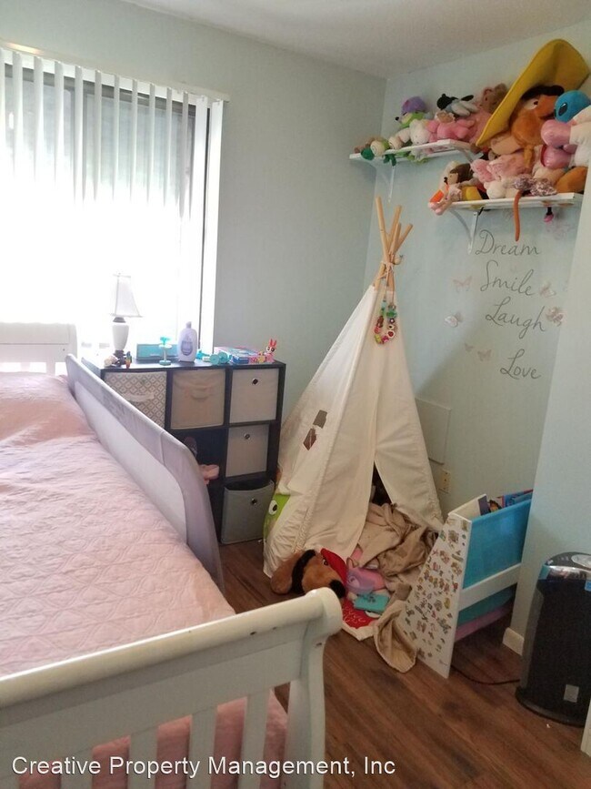 Photo - 2 br, 1.5 bath House - 1455 1st St SW